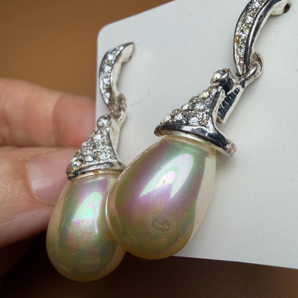Vtg Signed Roman Faux Pearl & Rhinestone Drop Dangle Pierced Earrings - Picture 3 of 12